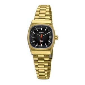 Un tuffo negli anni ‘70 con stile moderno: l’orologio Breil TW1260 unisce design squadrato, quadrante nero a contrasto e bracciale total gold. Eleganza retrò per la donna di oggi.