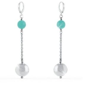 Orecchini pendenti Unoaerre con catena sottile, pietra azzurra e perla.