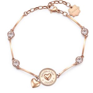 Un bracciale che parla d’amore, perfetto per chi crede nella forza dei sentimenti e segue sempre ciò che sente dentro.