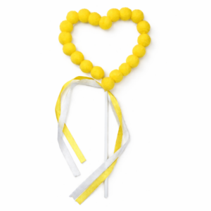 Cuore Decorativo con Pon Pon Gialli (mod. CUOPON)